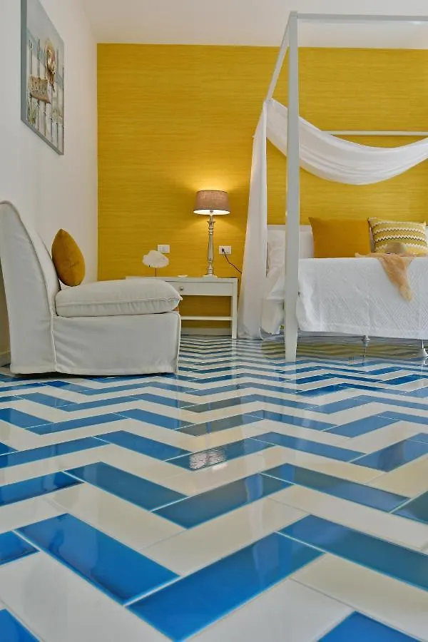 Luxury Suites Joy In Cefalu 0*,
