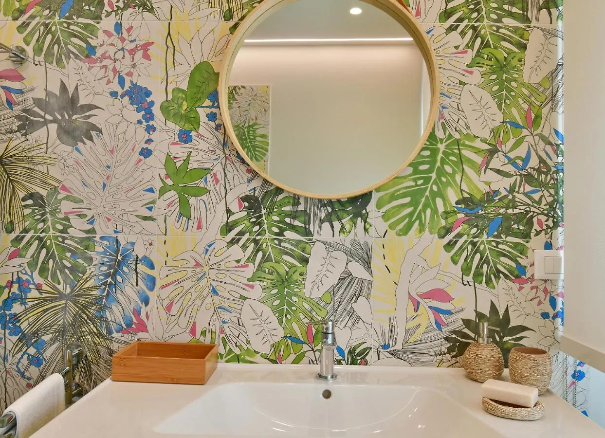 Bed & Breakfast Luxury Suites Joy In Cefalu Italy